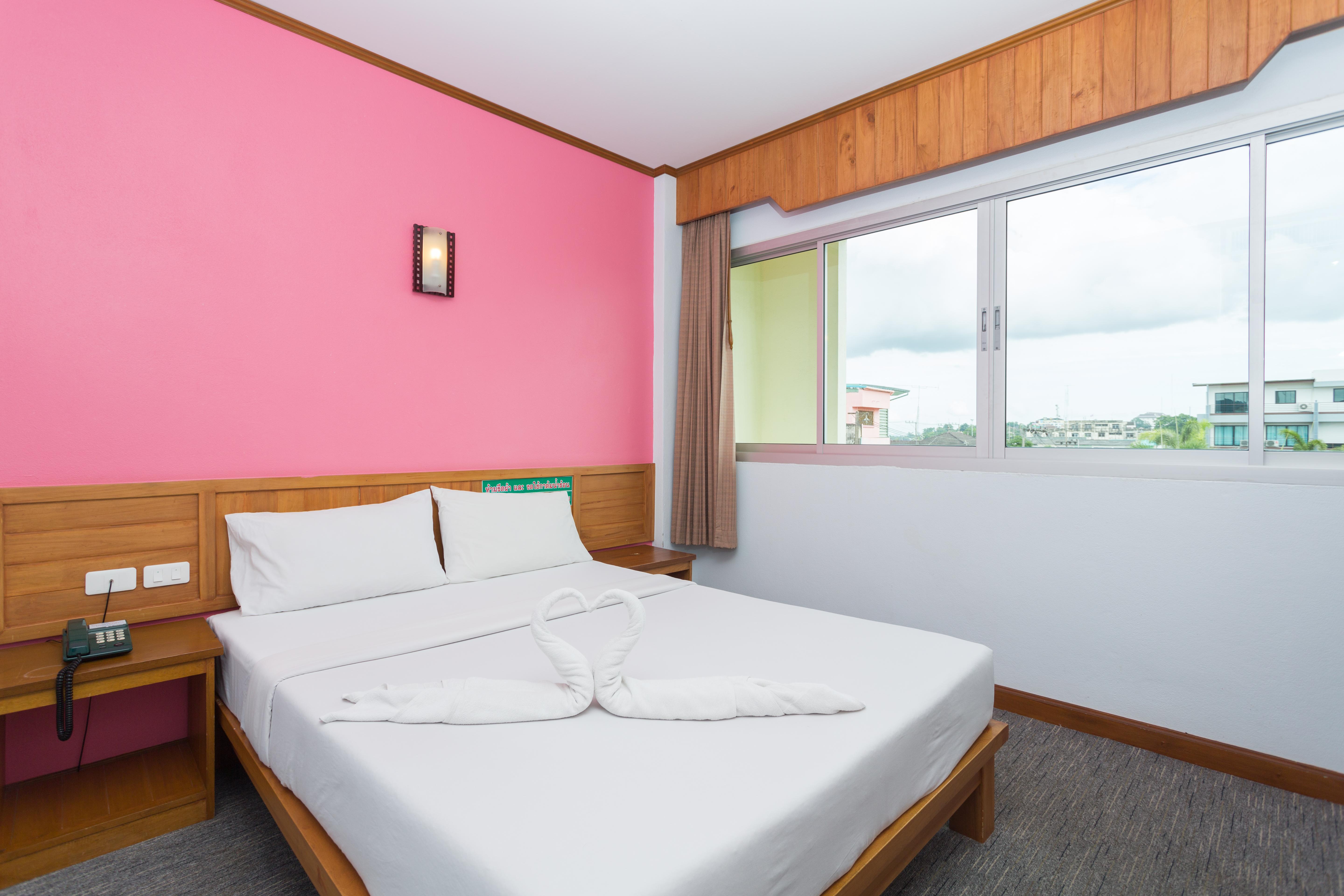 Riverside Hotel Краби Экстерьер фото
