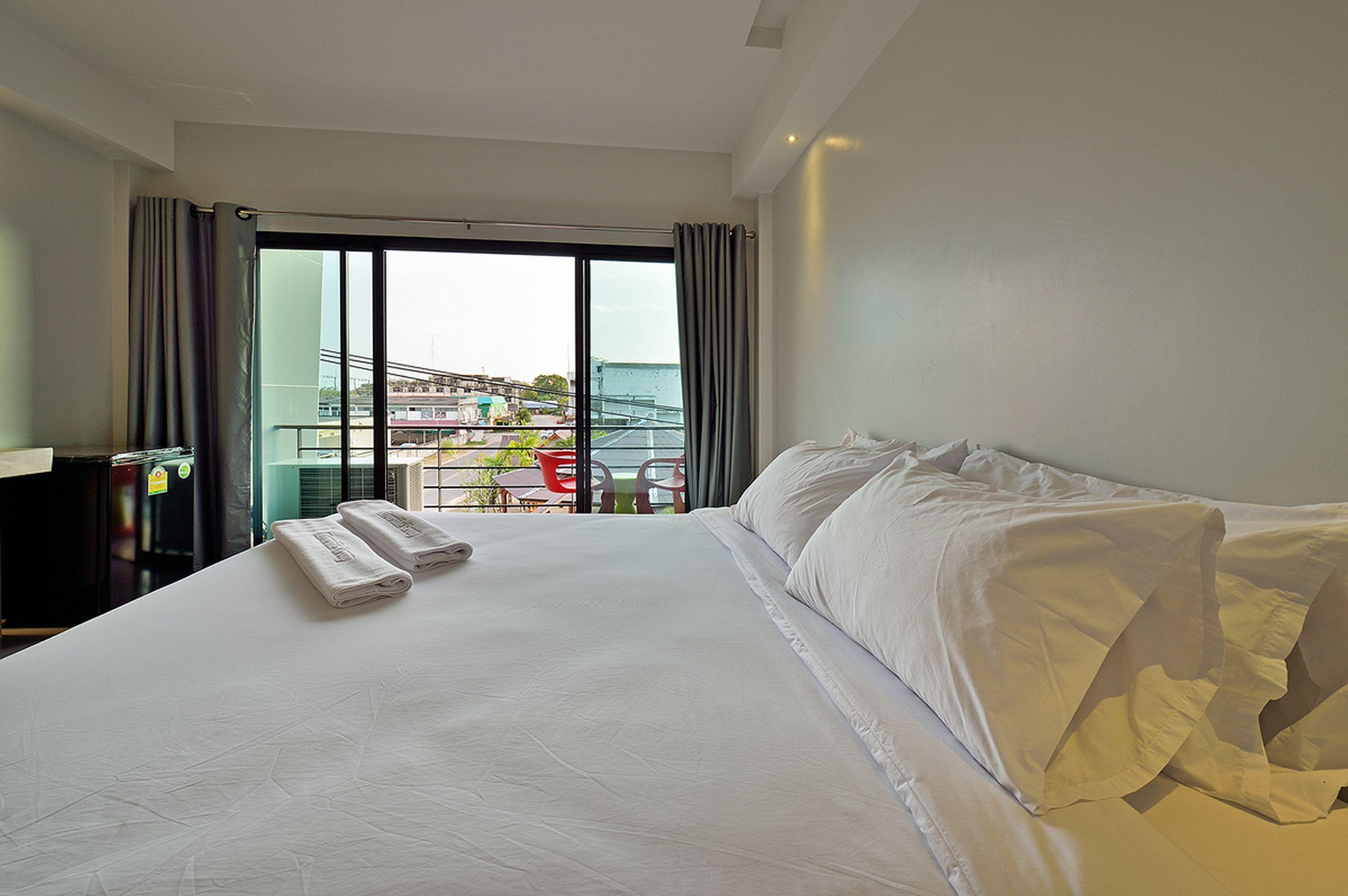 Riverside Hotel Краби Экстерьер фото